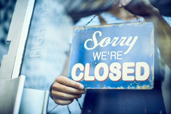 London restaurants may not reopen until May