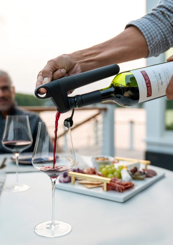 Coravin introduces new Pivot system