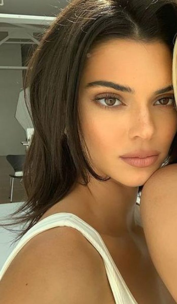 Kendall Jenner announces launch of her own Tequila brand, 818