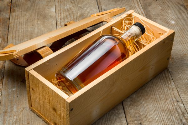 California Committee Passes Bill to Permanently Allow Spirits Direct-to-Consumer Shipping