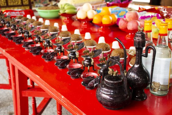 Shares of Kweichow Moutai dip amid strong competitor performances