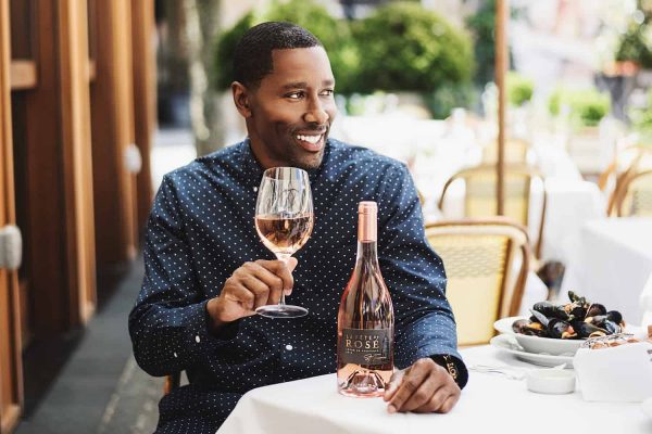 Constellation acquires minority stake in La Fête du Rosé