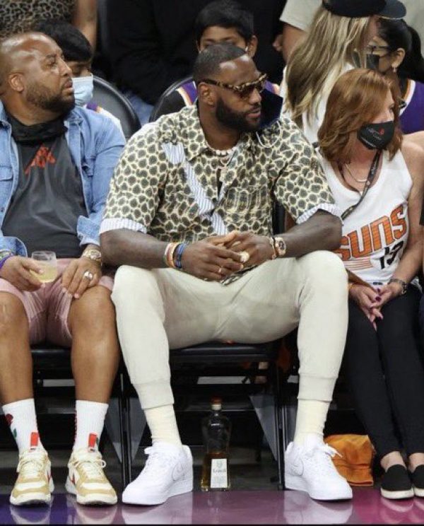 Lebron James ‘sneaks’ bottle of his own Tequila into NBA Finals