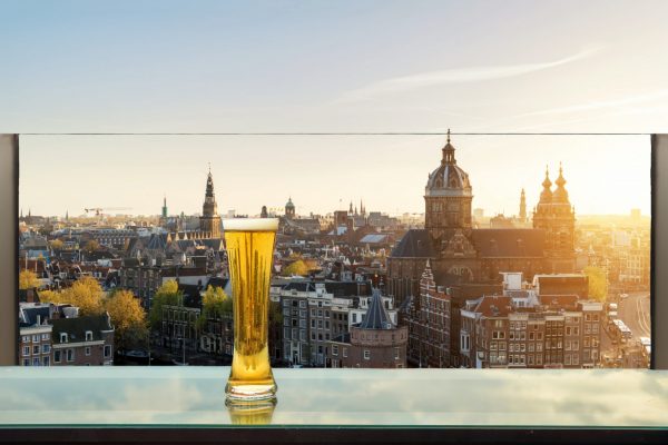 Dutch beer sales continue to fall