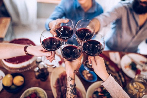 Use this ‘wine calculator’ to never run out at dinner parties again