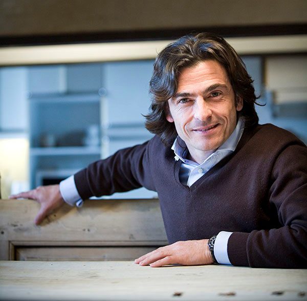 Demand outstrips supply as Telmo Rodriguez’s Yjar hits La Place de Bordeaux