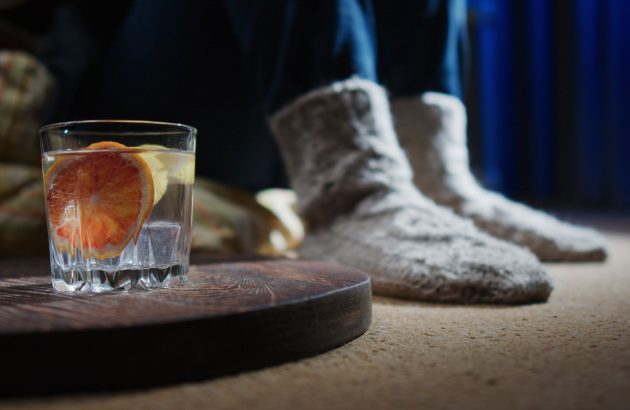 The majority of non-alcoholic drinkers in the US also buy booze