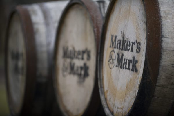 Maker’s Mark offers to pay for your checked luggage