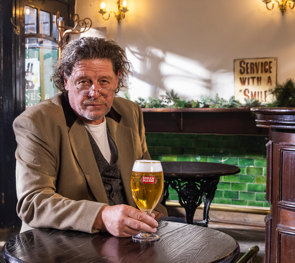 Marco Pierre White teams up with Stella Artois to warn people to be polite to staff this Christmas