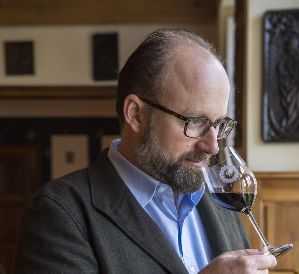 CEO of Domaine Clarence Dillon sells his cellar to benefit medical research