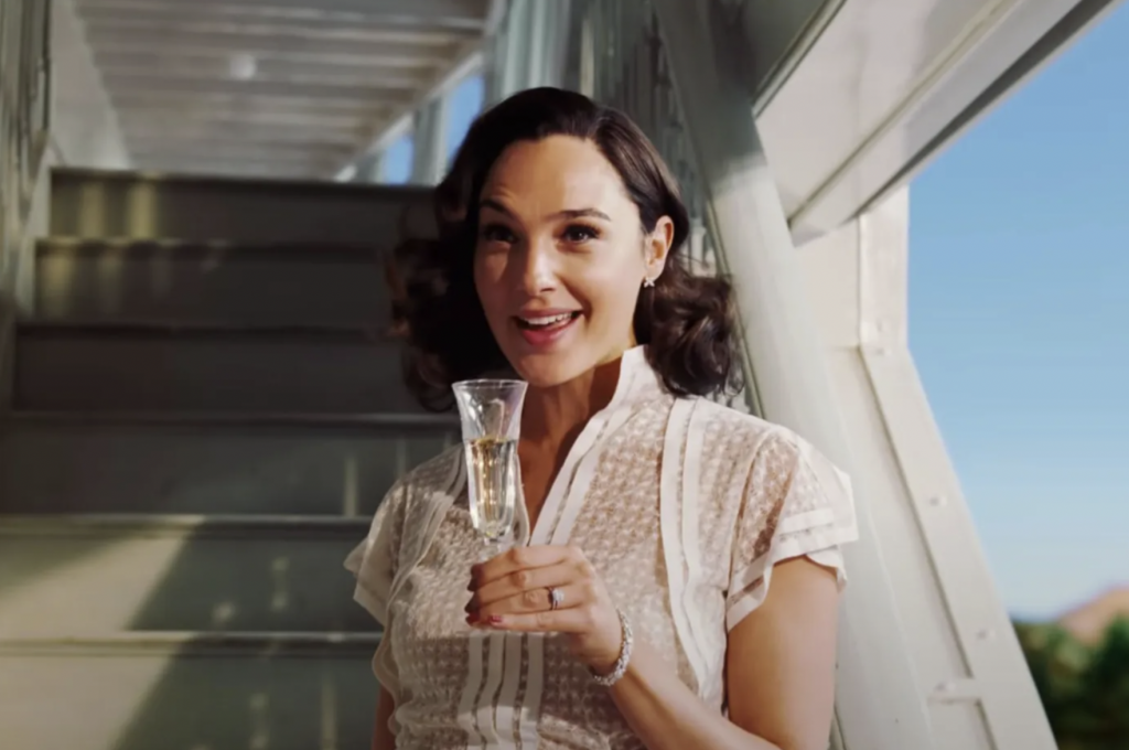 Gal Gadot Champagne