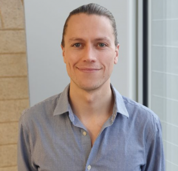 Two new Masters of Wine announced for 2022