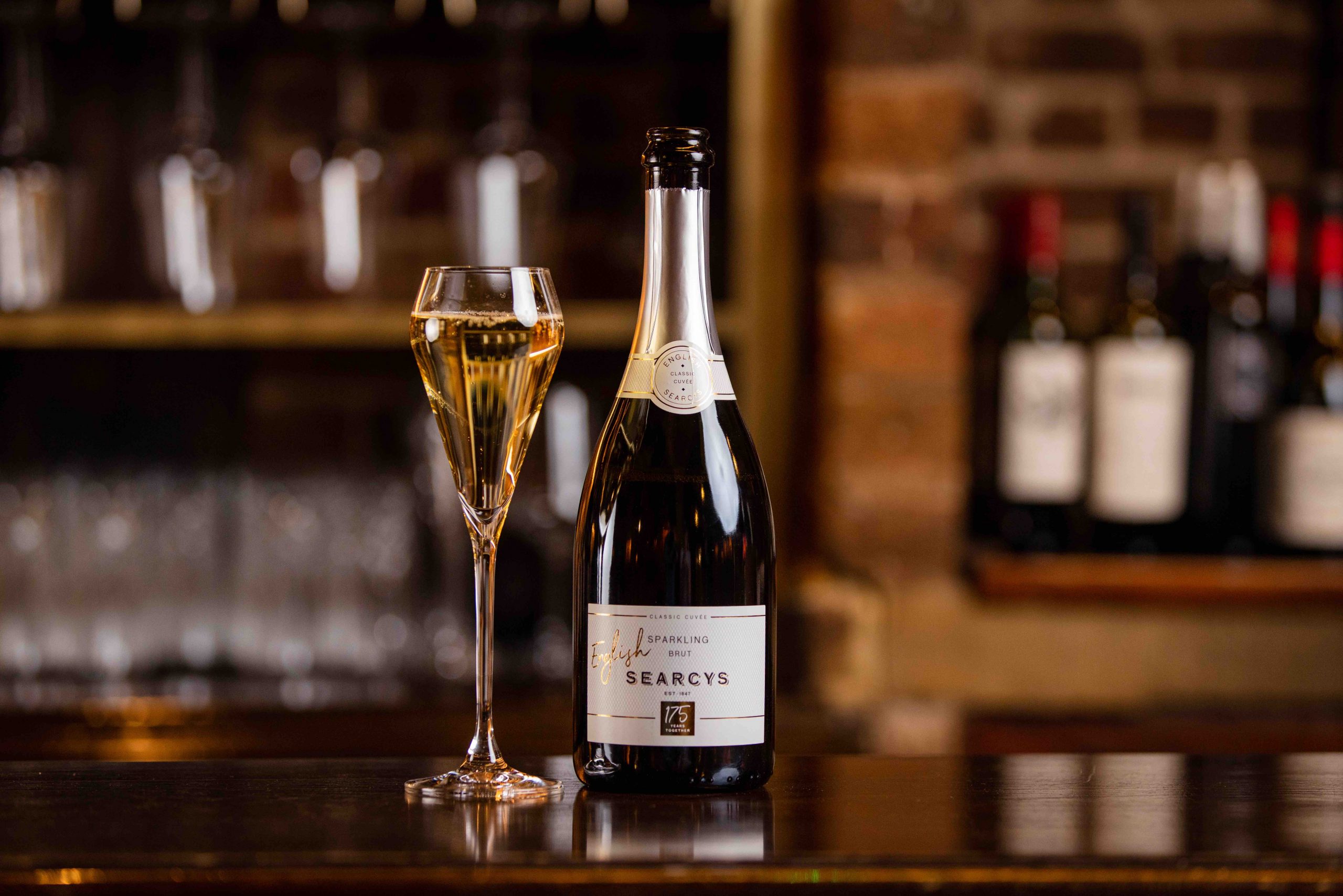 Searcys releases first English sparkling wine to mark 175 year anniversary