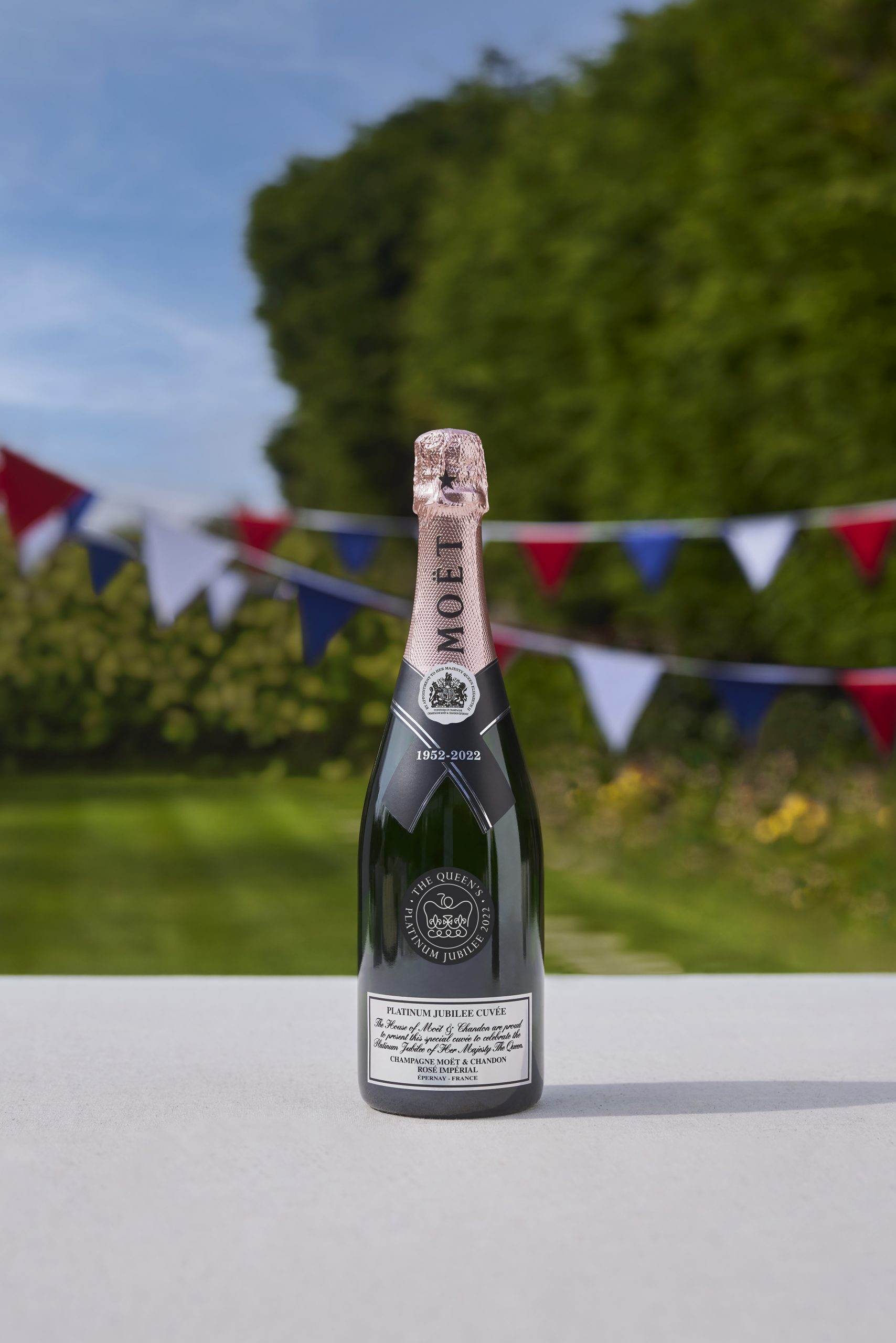 The 13 best drinks for the Platinum Jubilee weekend