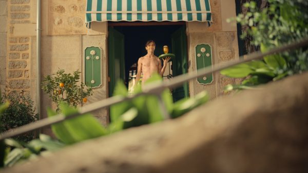 Stella Artois goes ‘au natural’ for its new campaign