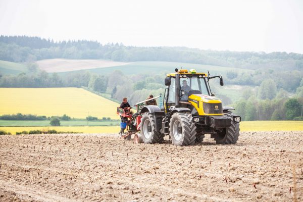 Simpsons expands still wine capabilities