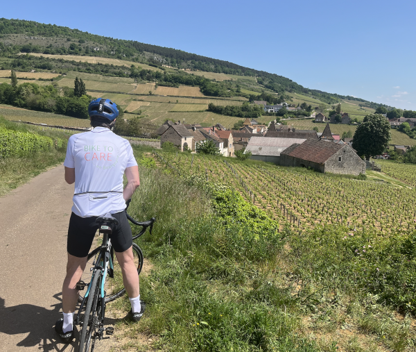 Charity bike ride in Burgundy smashes ambitious fundraising target