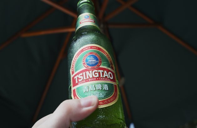 Tsingtao says urinating worker has been detained