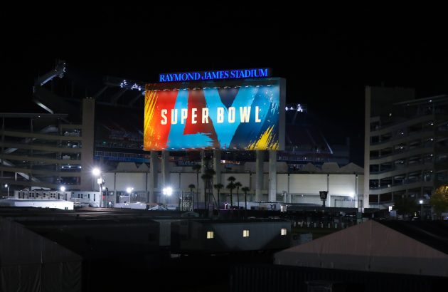 E. & J. Gallo winery becomes official wine sponsor of the NFL