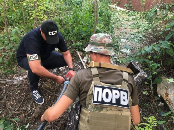 Illegal vodka pipeline discovered between Ukraine and Moldova