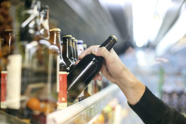 US retailers see craft beer and hard seltzer sales spike