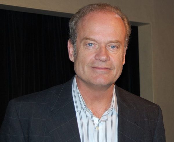 Kelsey Grammer promotes his beer from behind the bar