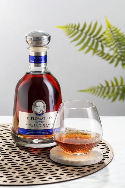 Diplomático rum releases 2007 single vintage 