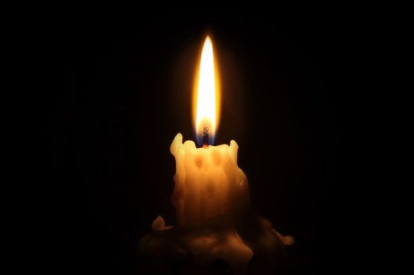 Pub launches ‘dining in the dark’ evenings to battle rising energy bills