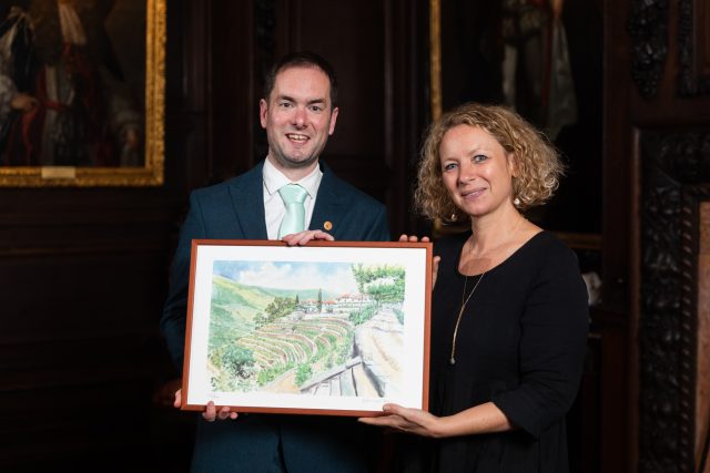 Justin Martindale MW wins Quinta do Noval Award