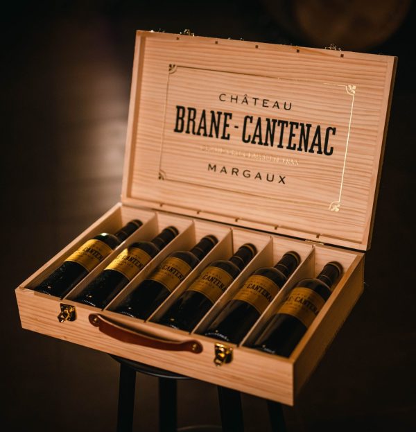 Need Christmas inspiration for the wine connoisseur in your life?