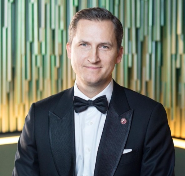 ‘World’s best sommelier’ named