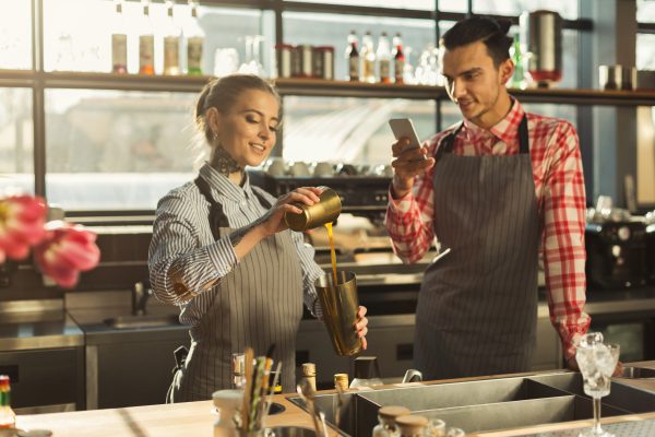 Social media is key to upping French cocktail sales, research finds