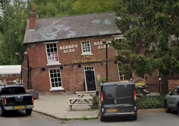 Britain's Wonkiest Pub - The Crooked House