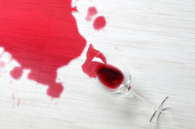 Slow decline of wine volume sales set to continue, IWSR says