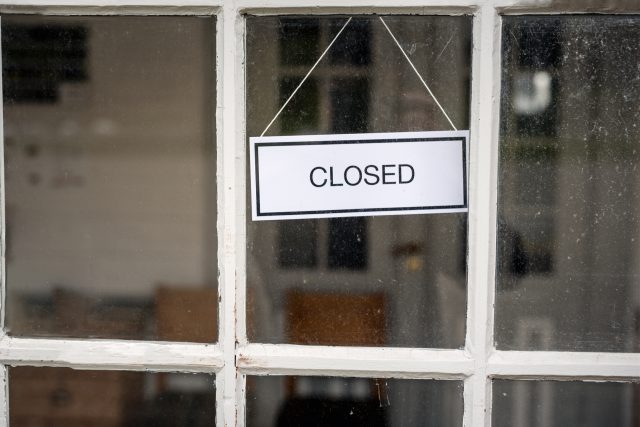 Britain sees 4,600 hospitality venue closures in 12 months