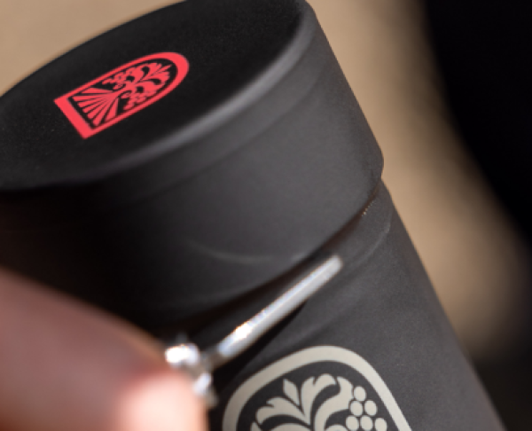 Amcor offers large bottle closures solution for Maison Saint Aix