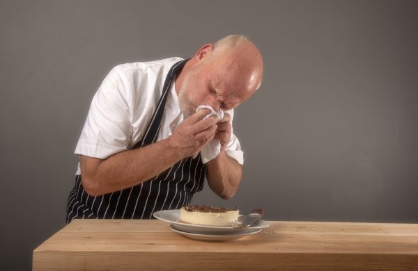 40% of restaurant food poisoning outbreaks due to sick workers