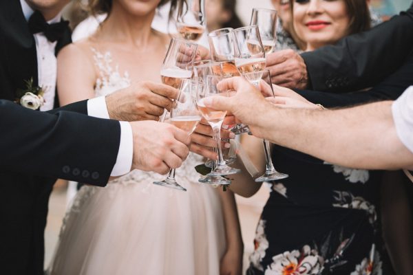 What wine should (and shouldn’t) you serve at your wedding?