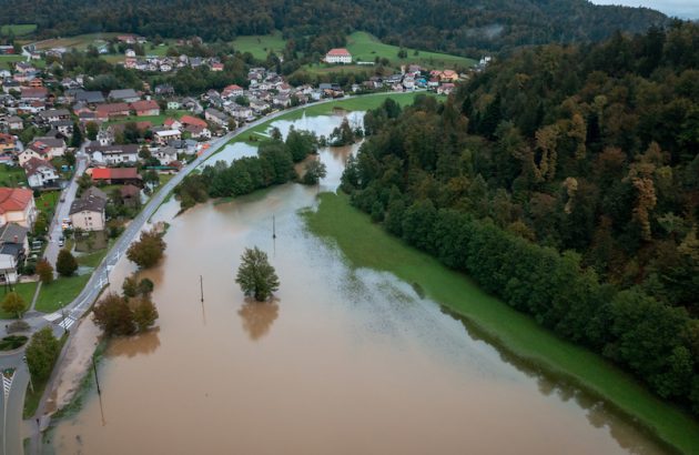 Slovenian floods cause landslides in vineyards
