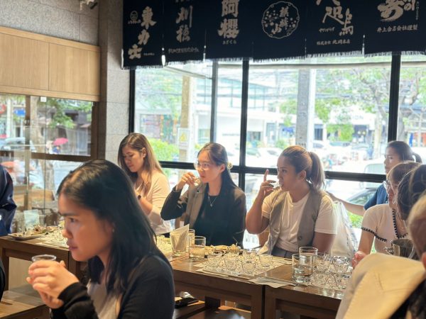 Producers association brings sake seminars to southeast Asia
