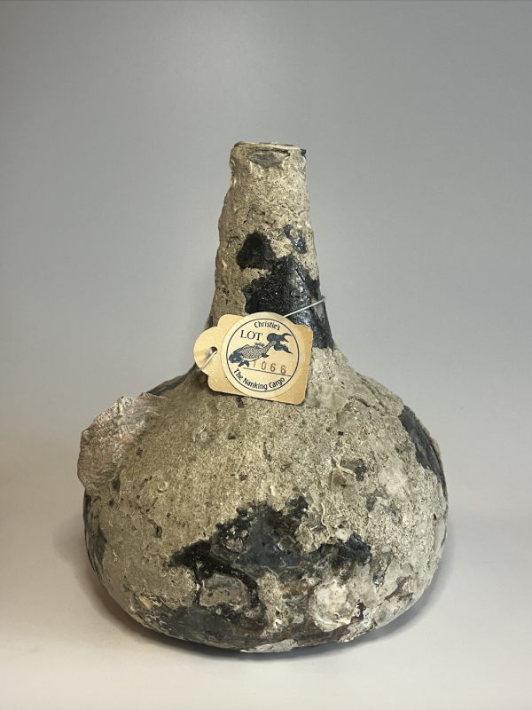 Shipwrecked wine bottle from 1752 on auction for £300