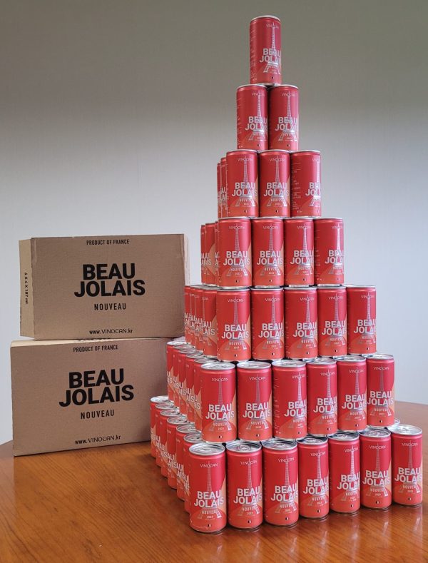 Beaujolais Nouveau sold in cans in South Korea