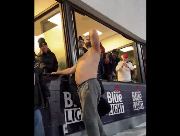 Jason Kelce’s beer chugging divides the internet