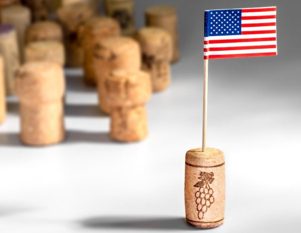 US wine sales continue to decline