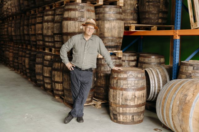 ベトナム初のウイスキー蒸溜所がプライベート樽の初リリースを発表 