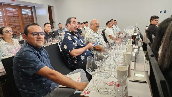 JSS focuses on emerging markets with sake masterclass in Mexico