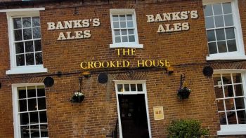 Crooked House owners appeal order to rebuild wonky pub
