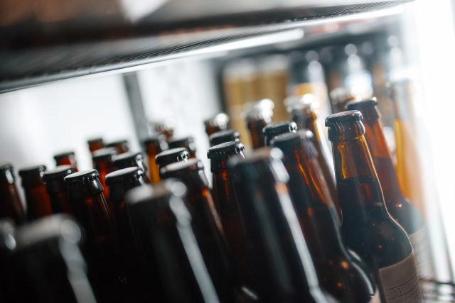 Tennessee lawmakers want to ban cold beer