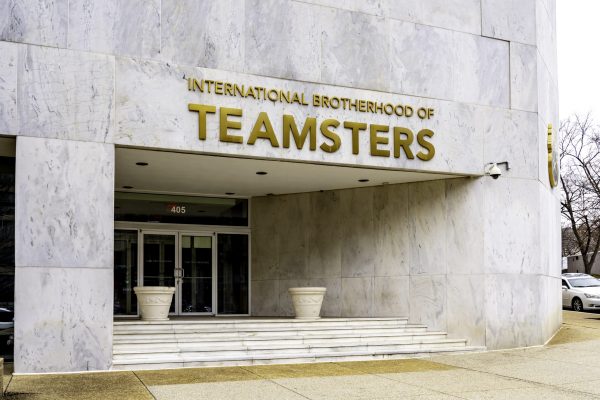 AB InBev avoids Teamsters strike