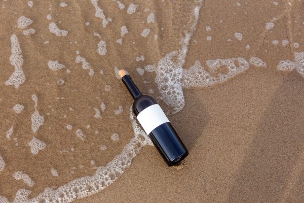 Japan business opens applications to age alcohol under the sea